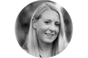 Anne Becker, EA